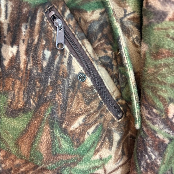 Cabelas Whitetail Gore-Tex Realtree Camo Hunting Jacket Men’s large tall - Picture 7 of 9